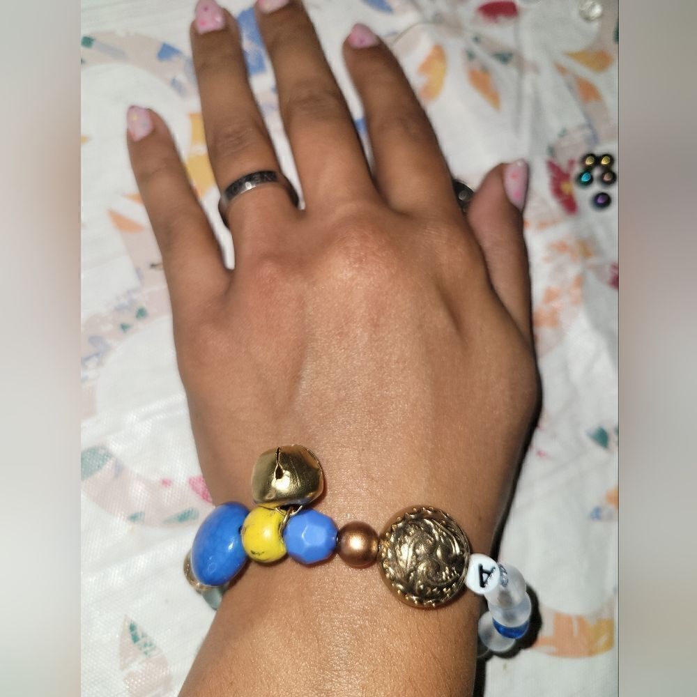 Handmade letter bundle/couple bracelets - Picture 7 of 10